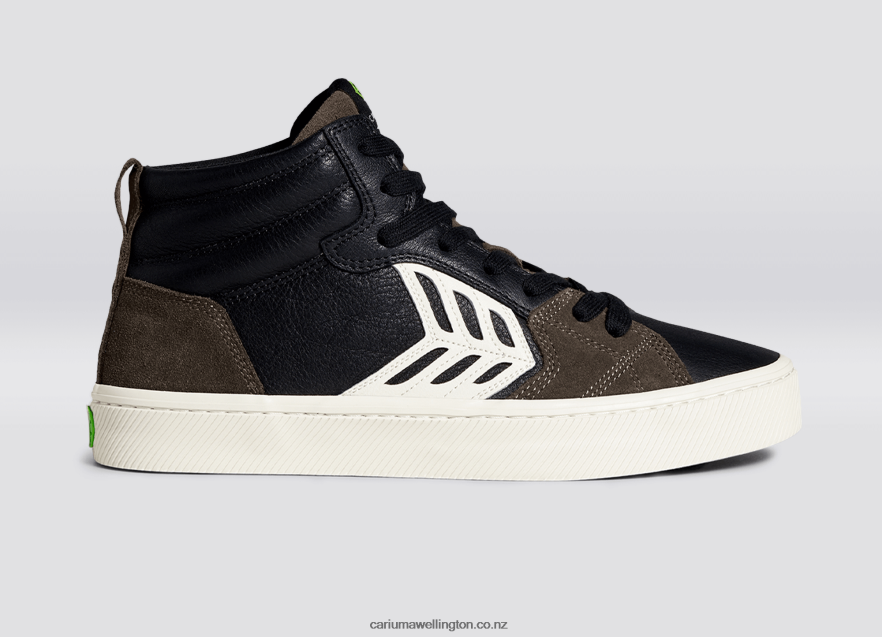 Men Cariuma Black Premium Leather/Ivory TZ68P2147