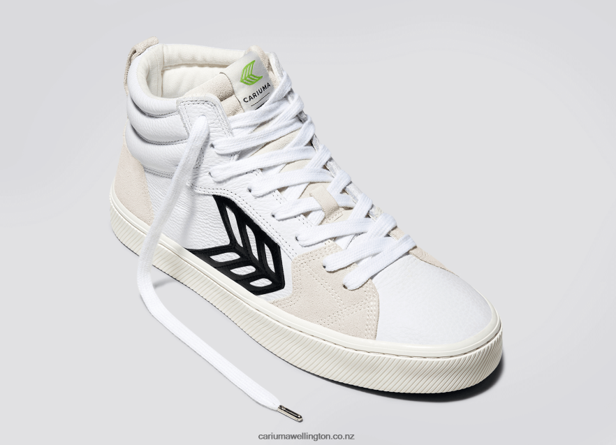 Men Cariuma White Premium Leather/Black TZ68P2148