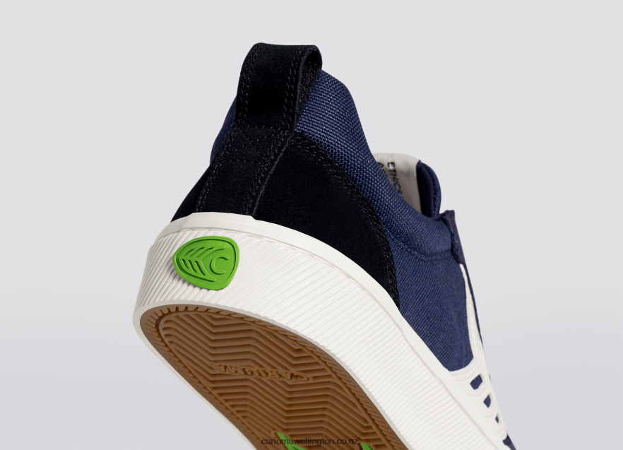 Men Cariuma Master-Piece Navy/Ivory TZ68P273