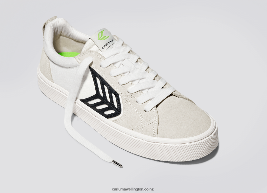 Men Cariuma Off-White Vintage/Black TZ68P2132