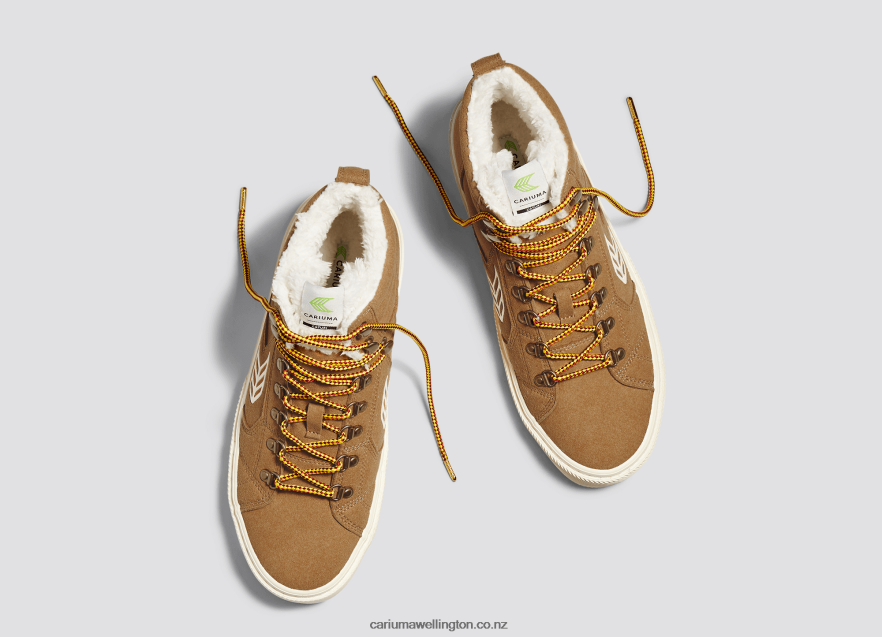 Men Cariuma Camel Suede TZ68P2193