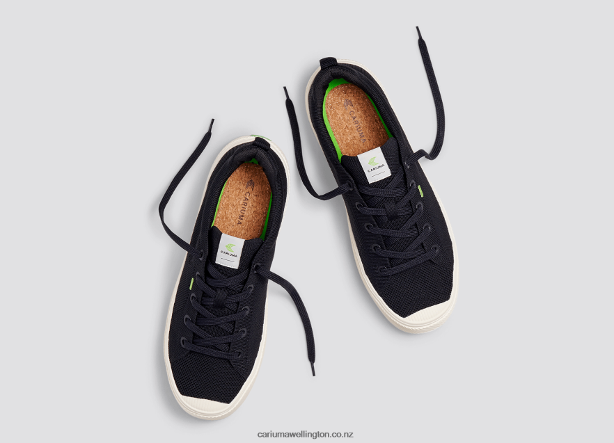 Men Cariuma Black Knit TZ68P2177