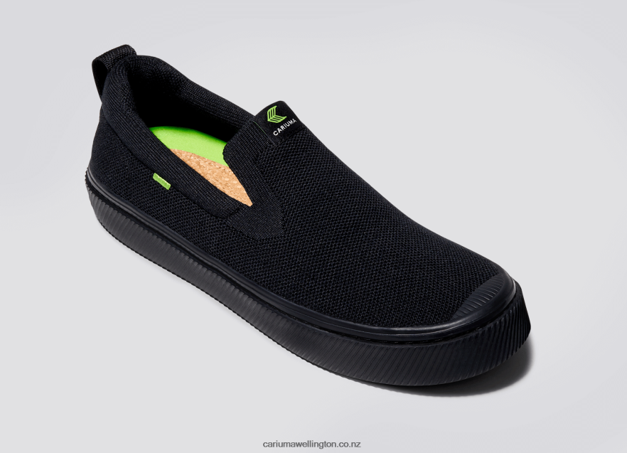 Men Cariuma All Black Knit TZ68P2169