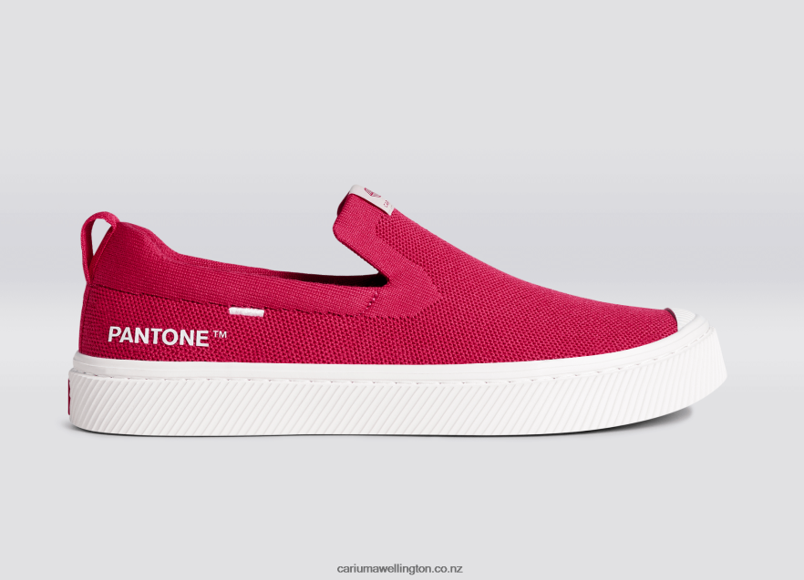 Men Cariuma Pantone Viva Magenta Knit TZ68P279