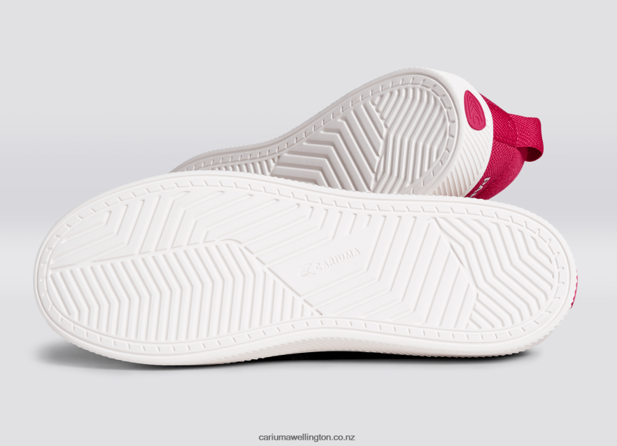Men Cariuma Pantone Viva Magenta Knit TZ68P279