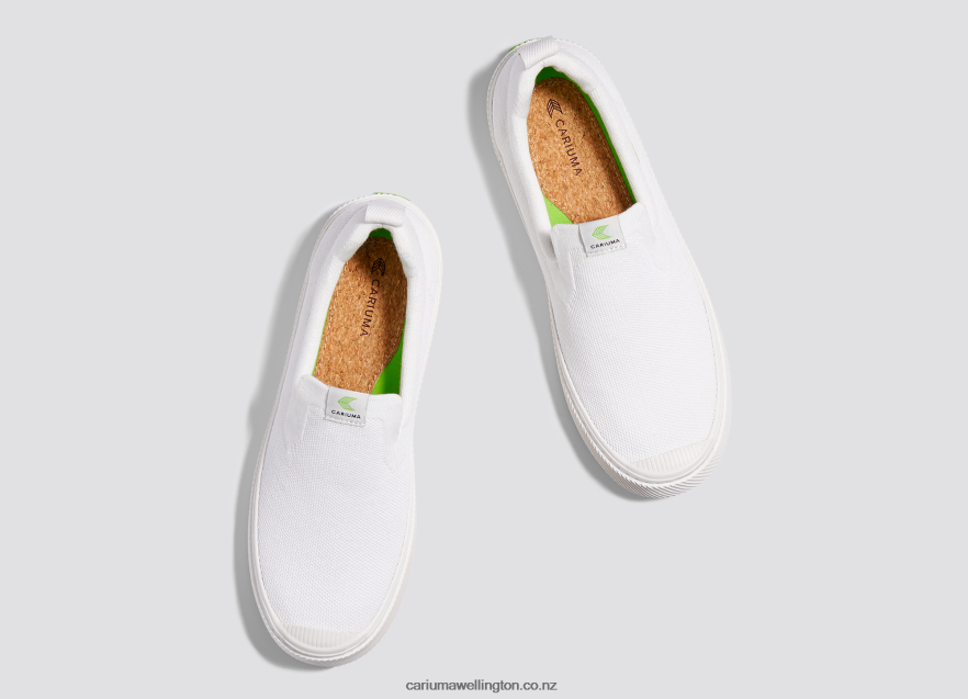 Men Cariuma White Knit TZ68P2163