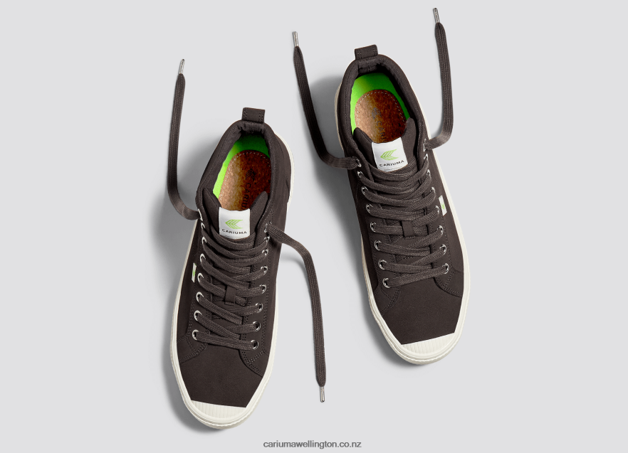 Men Cariuma Brown Suede TZ68P262