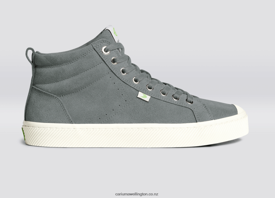 Men Cariuma Charcoal Grey Suede TZ68P260