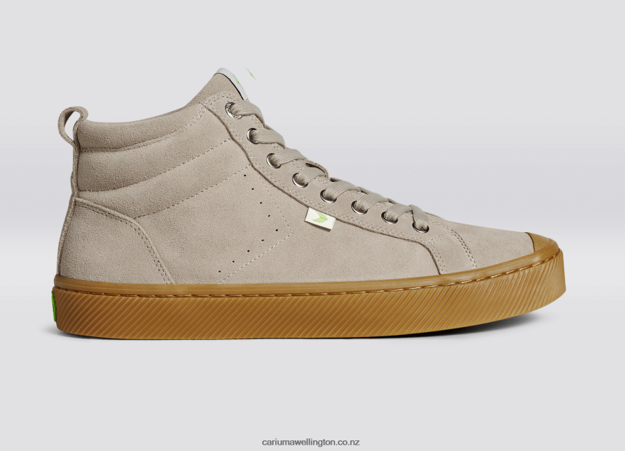 Men Cariuma Grey Gum Suede TZ68P261