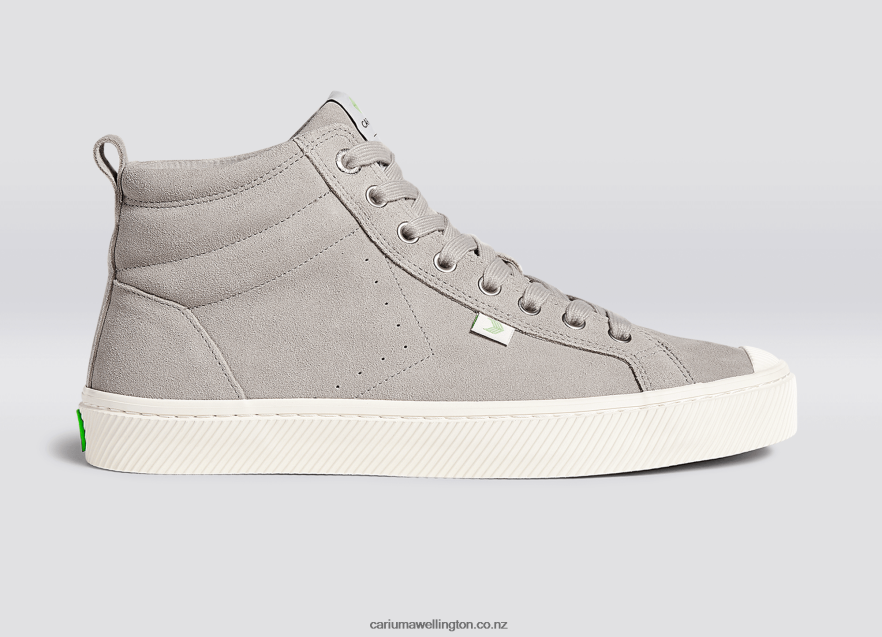 Men Cariuma Grey Suede TZ68P271