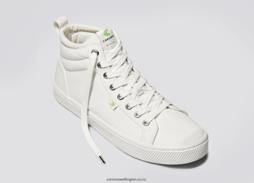 Men Cariuma Off-White Canvas TZ68P255