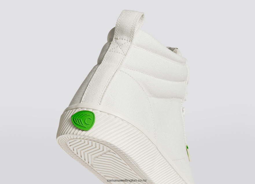 Men Cariuma Off-White Canvas TZ68P255