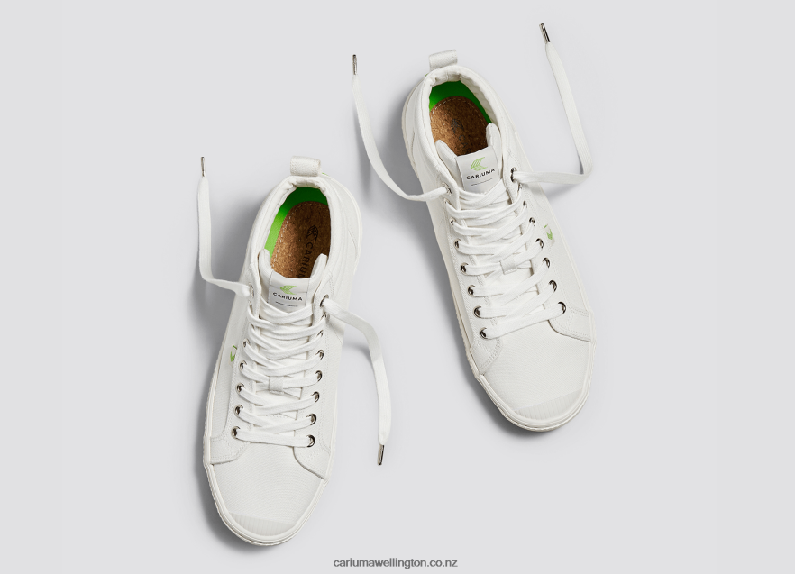 Men Cariuma Off-White Canvas TZ68P255