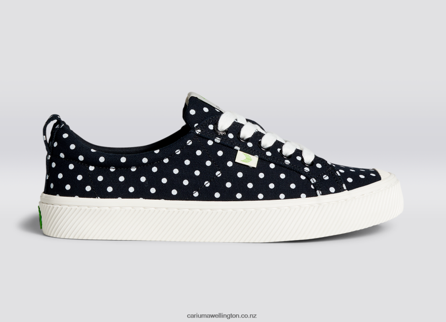 Men Cariuma Black Polka Dots Canvas TZ68P250