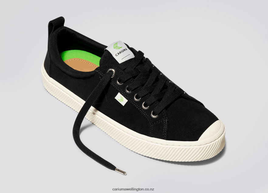 Men Cariuma Black Suede TZ68P243