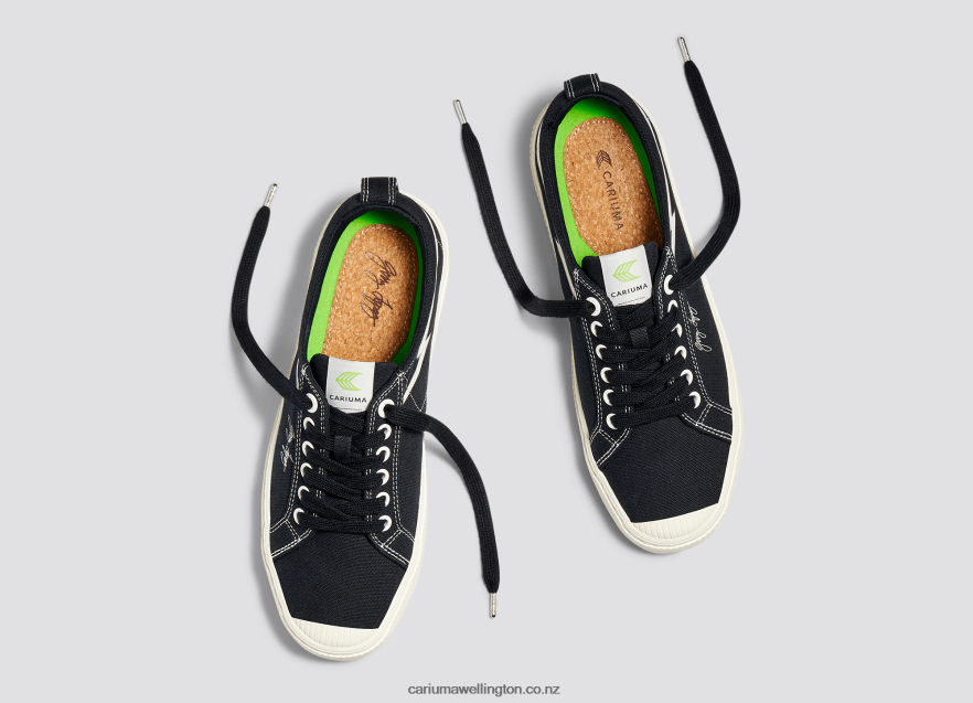 Men Cariuma Gerry Lopez Black Canvas TZ68P290