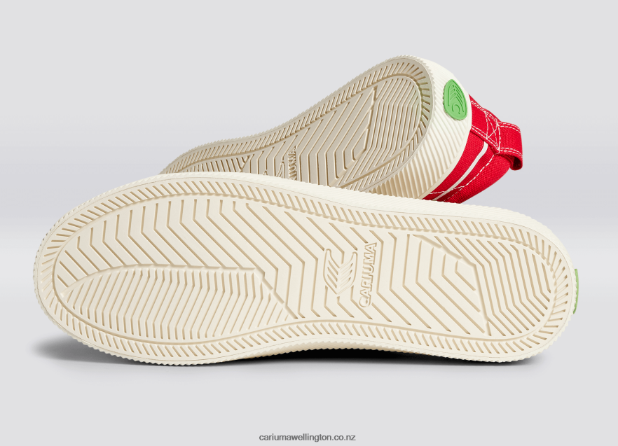 Men Cariuma Gerry Lopez Red Canvas TZ68P289