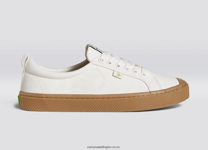 Men Cariuma Off-White Gum Canvas TZ68P29