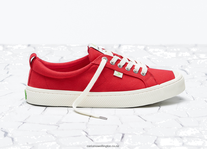 Men Cariuma Red Canvas TZ68P222