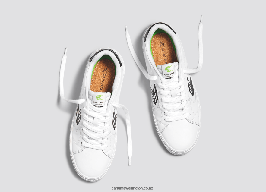 Men Cariuma White LWG Leather/Black TZ68P297