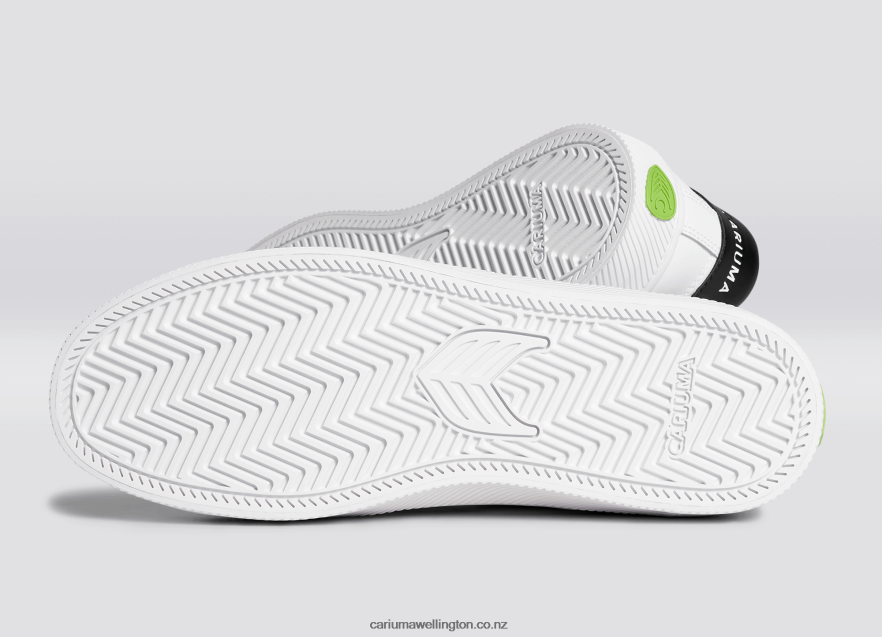 Men Cariuma White LWG Leather/Green TZ68P2101