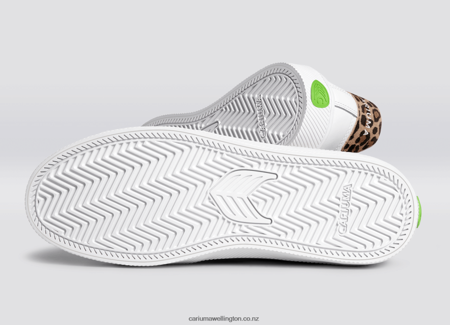 Men Cariuma White LWG Leather/Leopard TZ68P2100