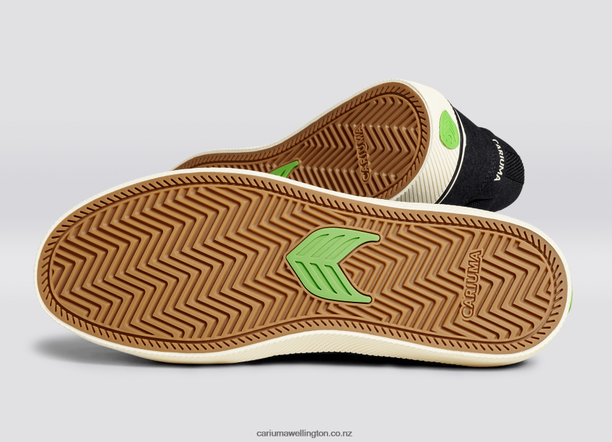 Men Cariuma Black/Ivory TZ68P2116