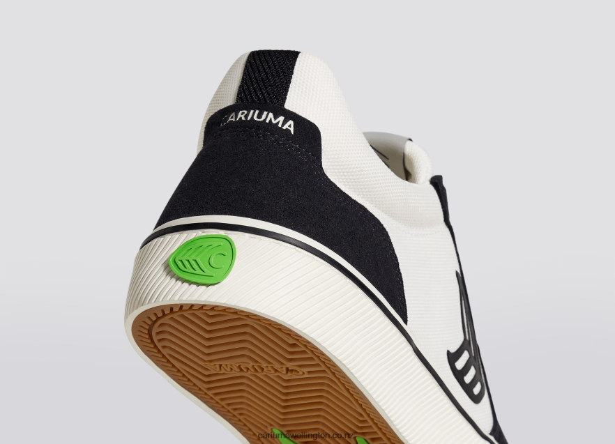 Men Cariuma Black & Off-White Vintage/Black TZ68P2122