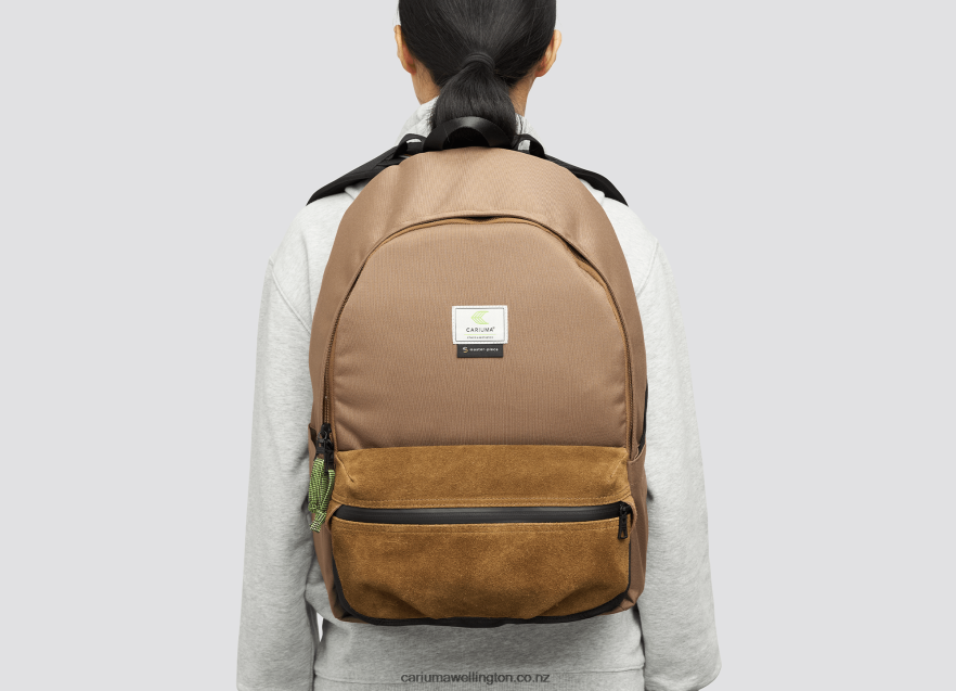 Women Cariuma Master-Piece M-Pack Camel TZ68P2195