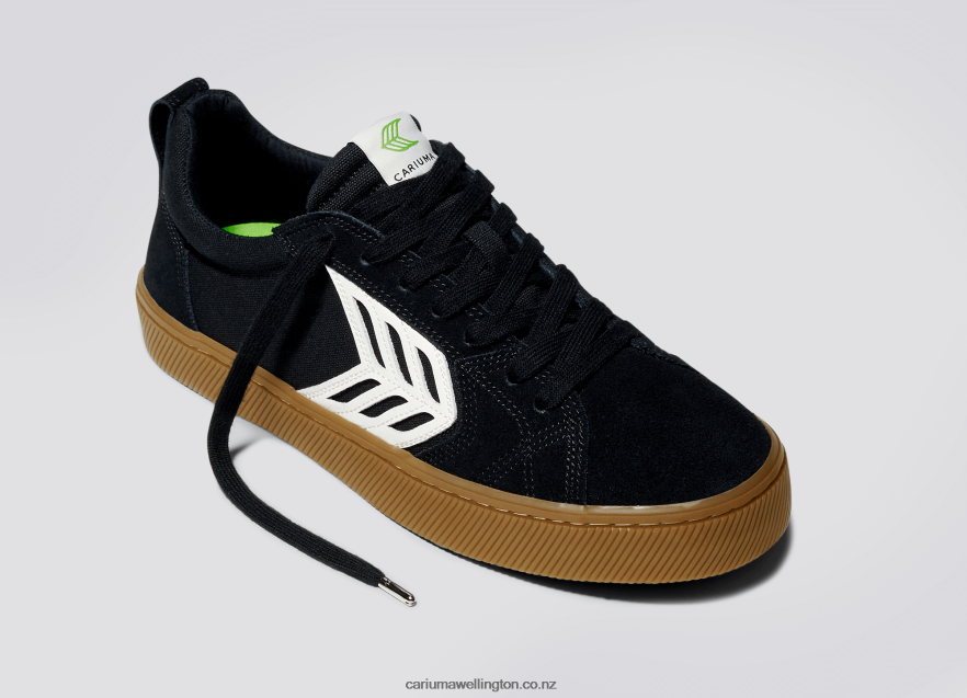 Women Cariuma All Black Gum/Ivory TZ68P2349
