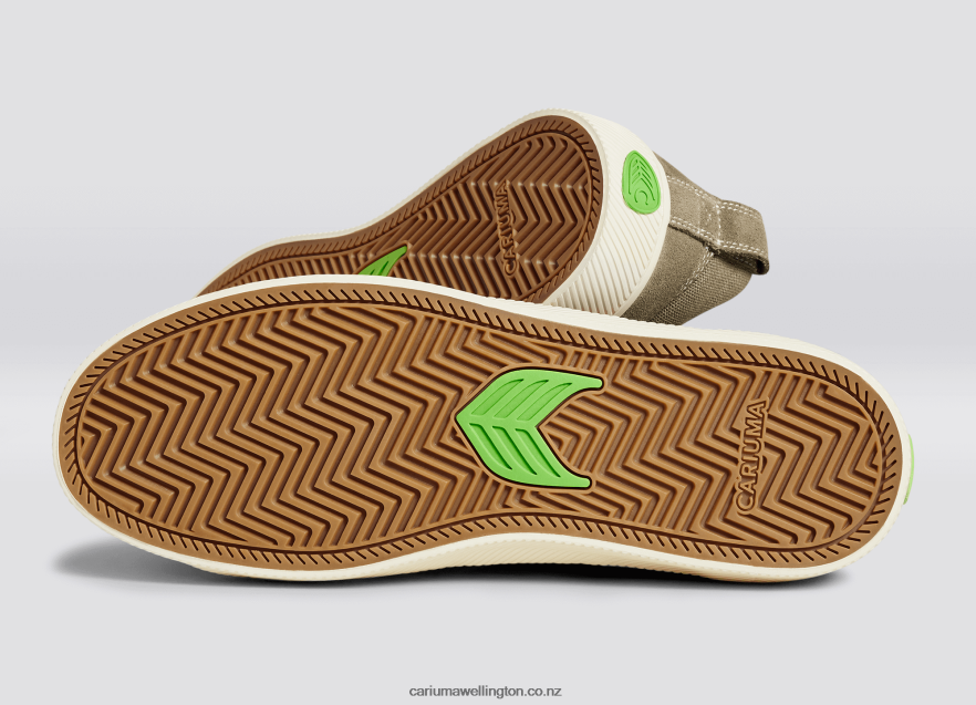 Women Cariuma Sand Contrast/Ivory TZ68P2352