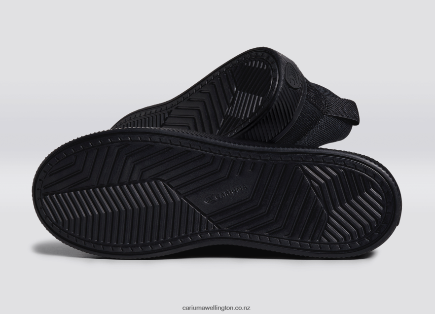 Women Cariuma All Black Knit TZ68P2397