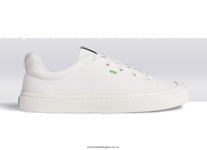 Women Cariuma Off-White Knit TZ68P2390
