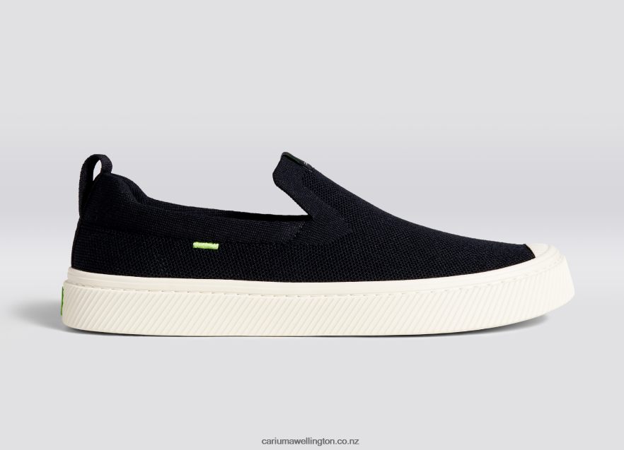 Women Cariuma Black Knit TZ68P2384