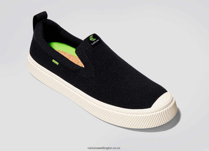 Women Cariuma Black Knit TZ68P2384