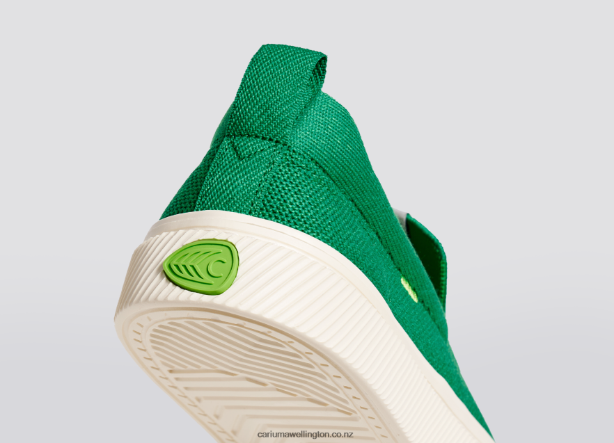 Women Cariuma Green Knit TZ68P2385