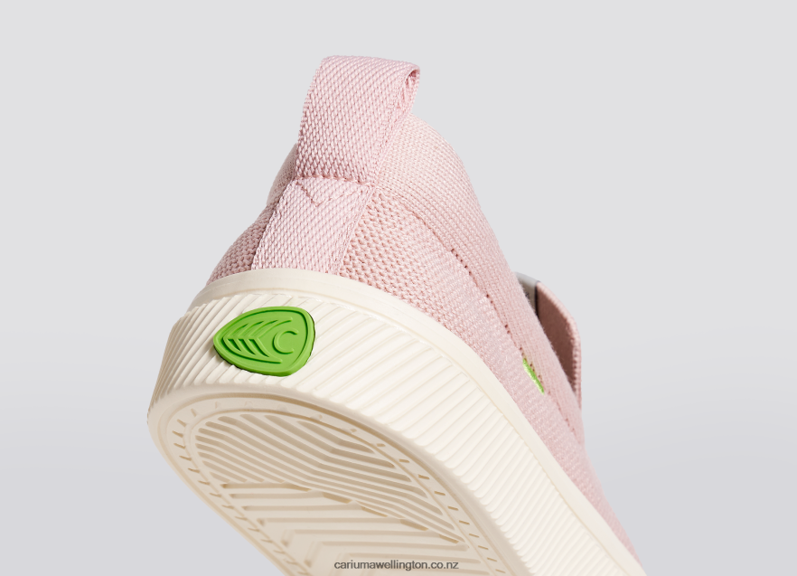 Women Cariuma Rose Knit TZ68P2382
