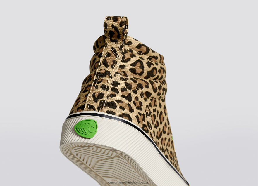 Women Cariuma Leopard Canvas TZ68P2275