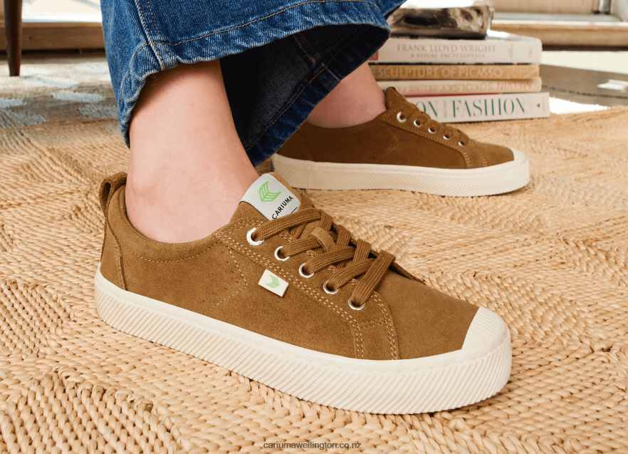 Women Cariuma All Camel Suede TZ68P2254