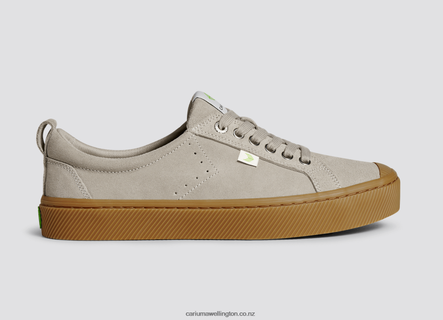 Women Cariuma Grey Gum Suede TZ68P2260