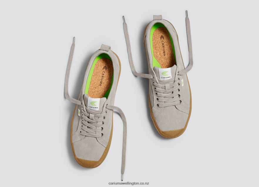 Women Cariuma Grey Gum Suede TZ68P2260
