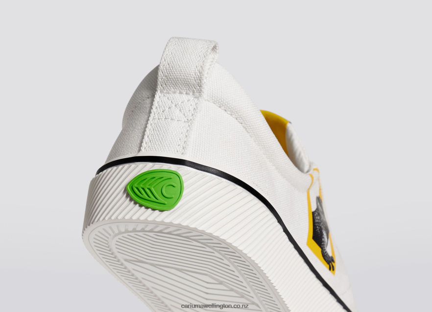 Women Cariuma National Geographic Gecko Off-White Canvas TZ68P2302