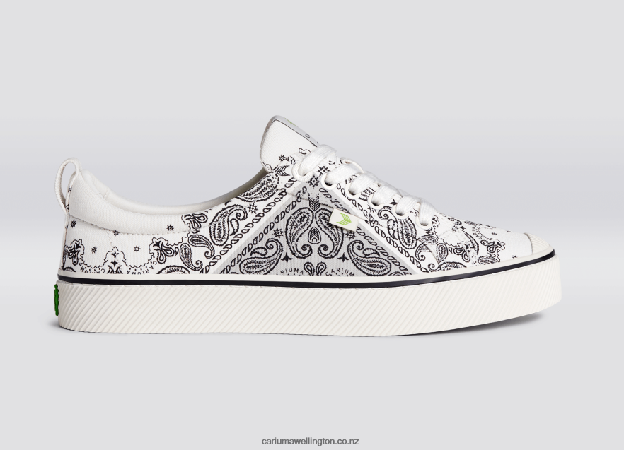 Women Cariuma Off-White Bandana Canvas TZ68P2234