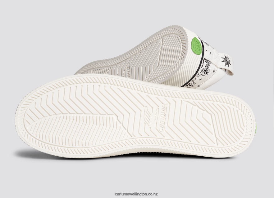 Women Cariuma Off-White Bandana Canvas TZ68P2234