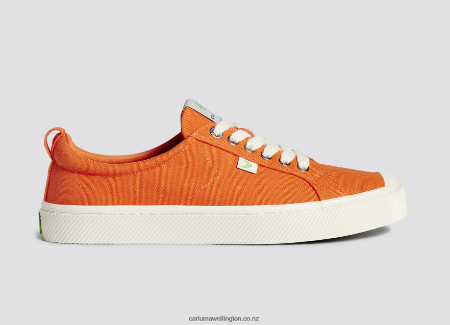 Women Cariuma Tangerine Canvas TZ68P2233